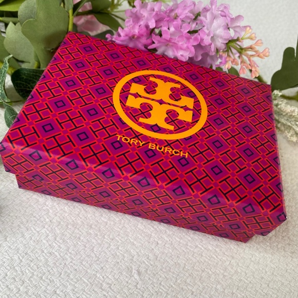 Tory Burch Fitbit Case Watch Band - Picture 13 of 13